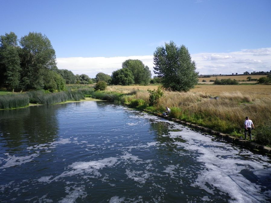 Fishing Below the Sluice at Lavendon Mill - 22nd August 2010